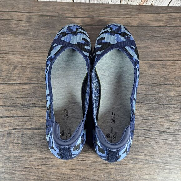 Clarks Cloudsteppers Carly Wish Camo Ballet Flats Women's Wide Sz 8 W Blue Camo - Picture 6 of 8